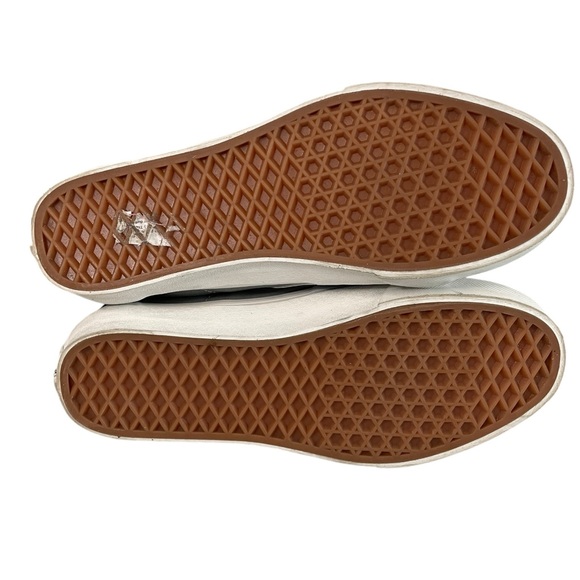 Vans Sk8-Hi Shoes Sneakers Gray Black Suede Mens Size 8 Womens Size 9.5 Unisex - Picture 6 of 13